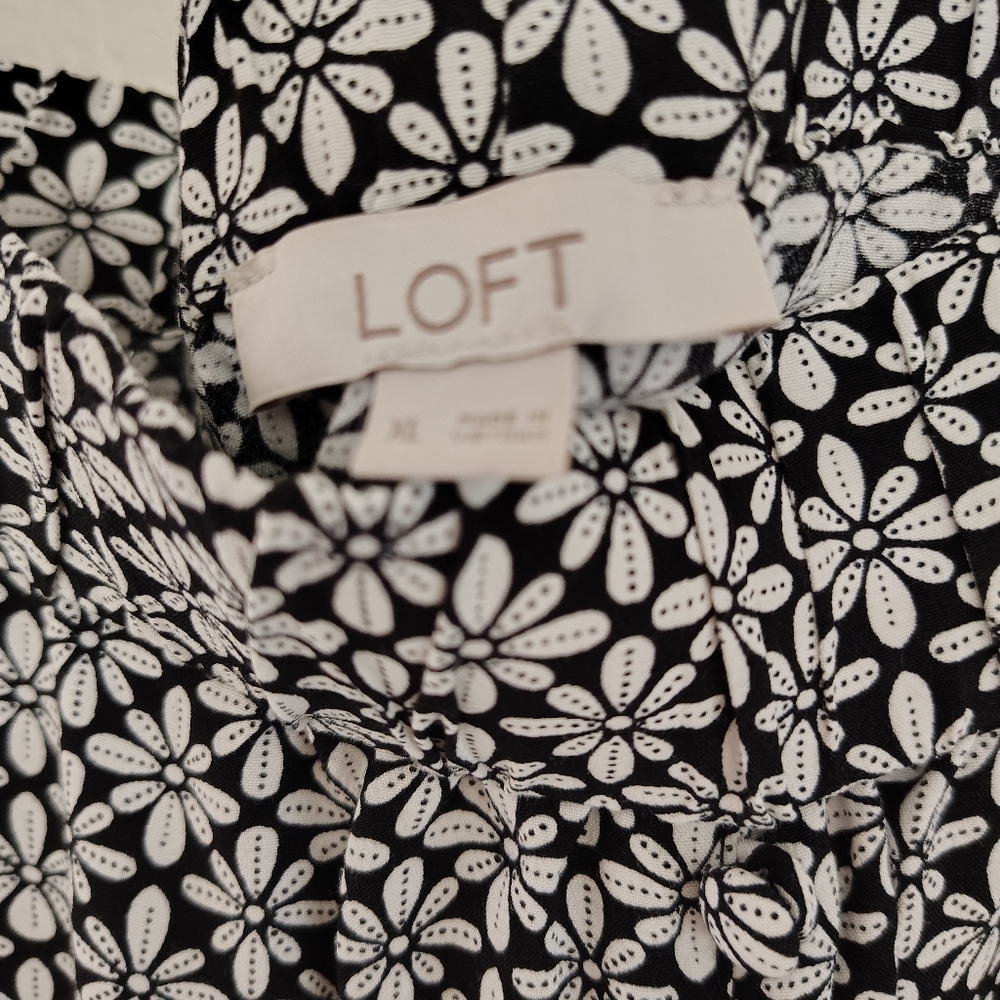 LOFT Black and White Ruffled Blouse with Peter Pan Collar - Picture 9 of 10